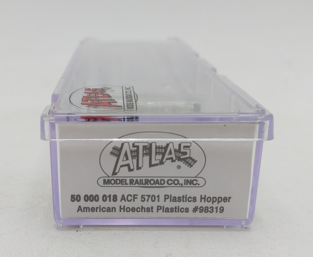 Atlas 50000018 N Scale American Hoechst Plastics Division Covered Hopper #98319