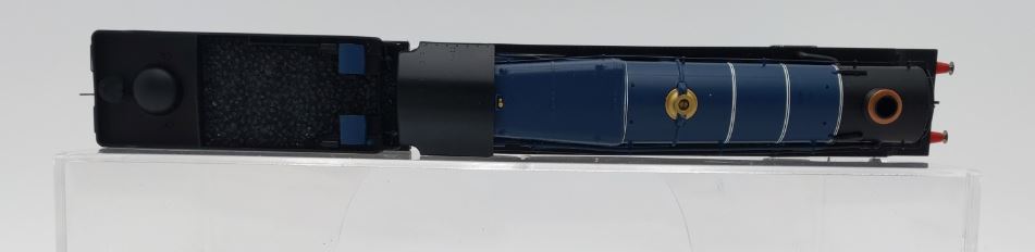 Hornby R3410 OO "King Henry III" BR King Class 4-6-0 Steam Locomotive #6025 LN/Box