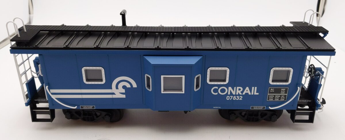 USA Trains 12059 G Conrail Bay Window Caboose #07832 (Metal Wheels)