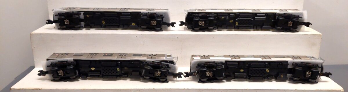 MTH 20-21142-1 O MTA R40 Subway Car Set with Proto-Sound 3.0 (Set of 4) LN/Box