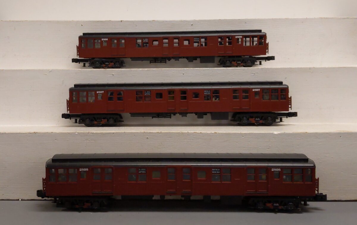 MTH 20-2675-3 O BMT 2500 Series 3-Car Subway Set Add-On Non-Powered (Set of 3)