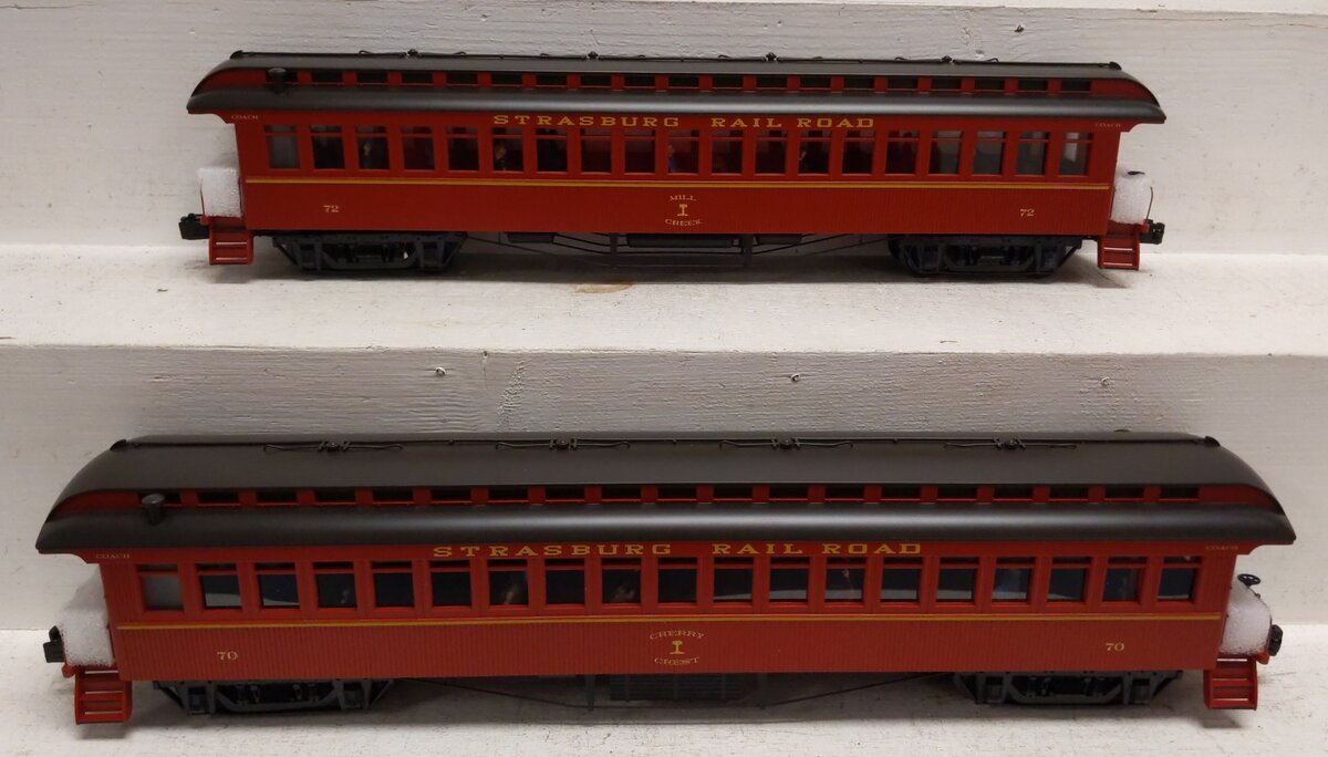 Lionel 2227040 O Strasburg Railroad 1990s Wood Coach Pack #2 (Pack of 2)