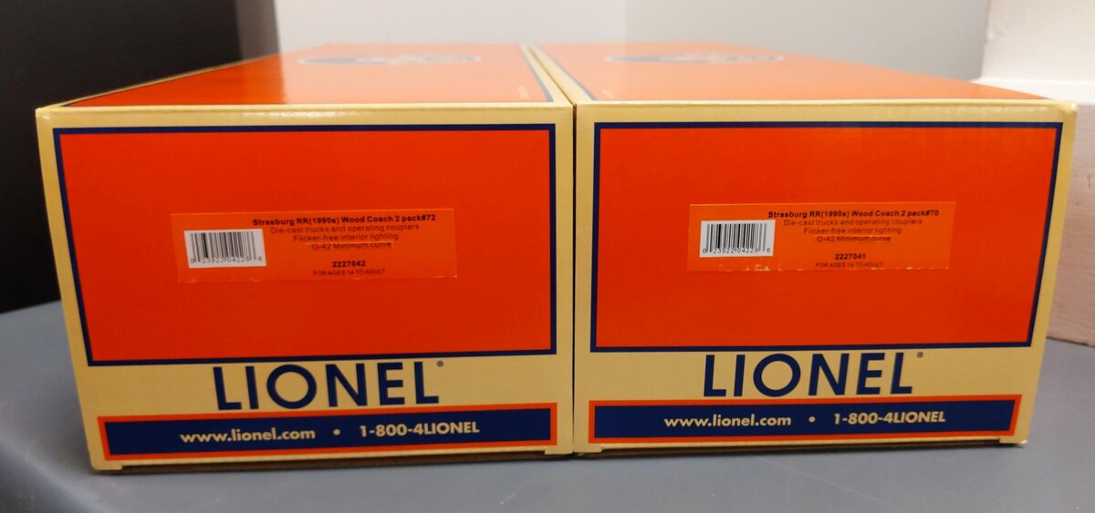 Lionel 2227040 O Strasburg Railroad 1990s Wood Coach Pack #2 (Pack of 2) LN/Box
