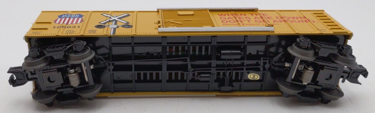 MTH 30-71118 O Union Pacific Boxcar with Blinking LED #186031