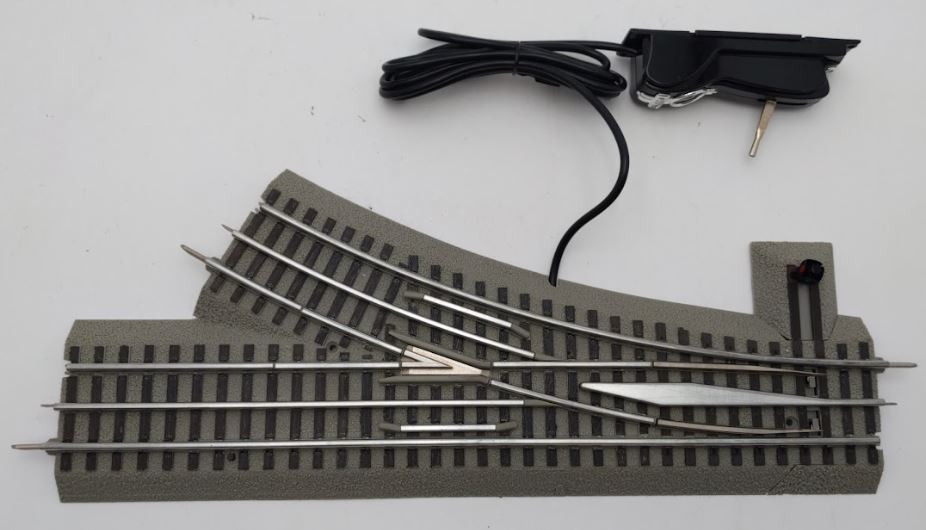 Lionel 6-81948 O Gauge O48 FasTrack Remote Right Hand Switch Turnout