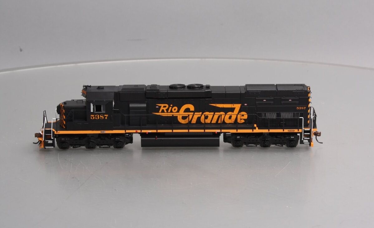 Athearn 86692 HO Denver & Rio Grande Western RTR SD40T-2 Diesel Locomotive #5387