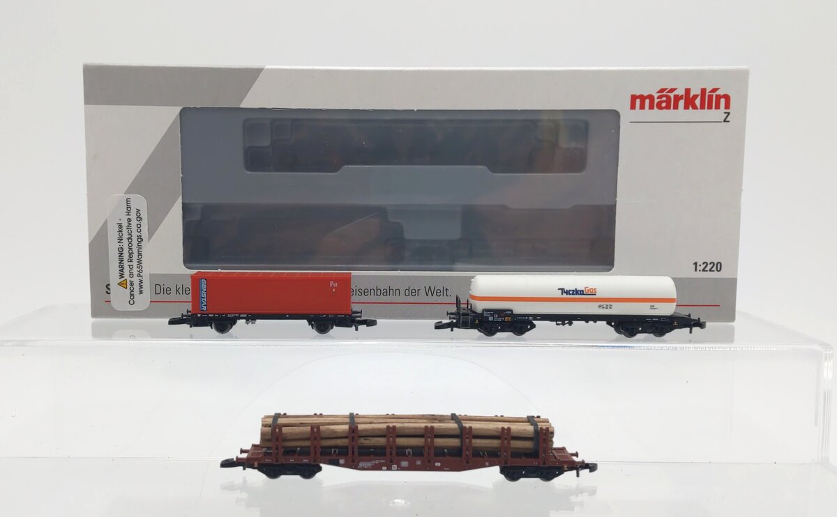 Marklin 82596 Z Freight Car Set with Mixed Loads (Set of 3)