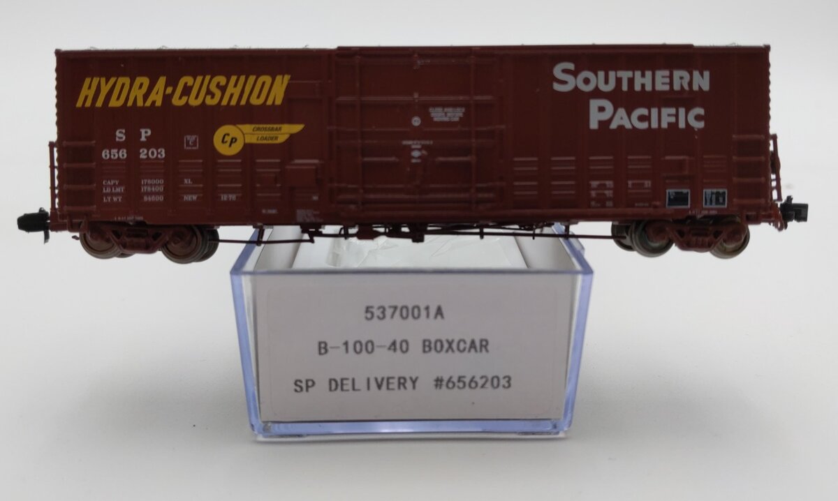 Rapido Trains 537001A N Southern Pacific B-100-40 Boxcar #656203 LN/Box