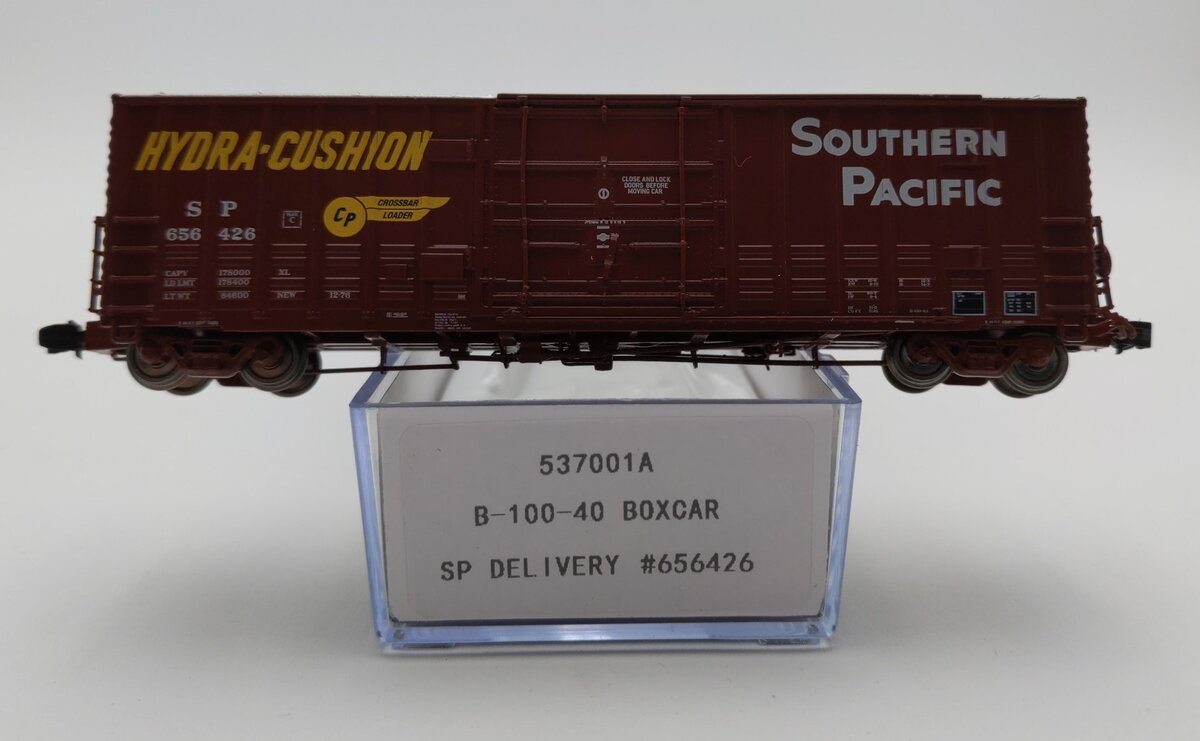 Rapido Trains 537001A N Southern Pacific B-100-40 Boxcar #656426 LN/Box