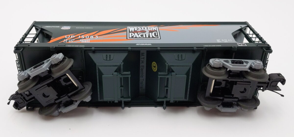MTH 20-97653 O Western Pacific 2-Bay Centerflow Hopper #15083