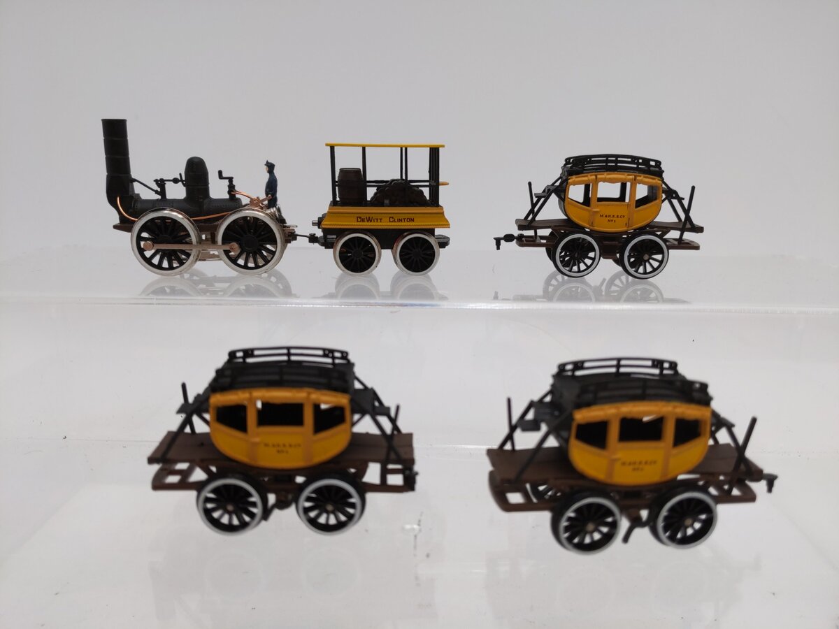 Bachmann 40-130 Dewitt Clinton HO Gauge Steam Train Set LN/Box
