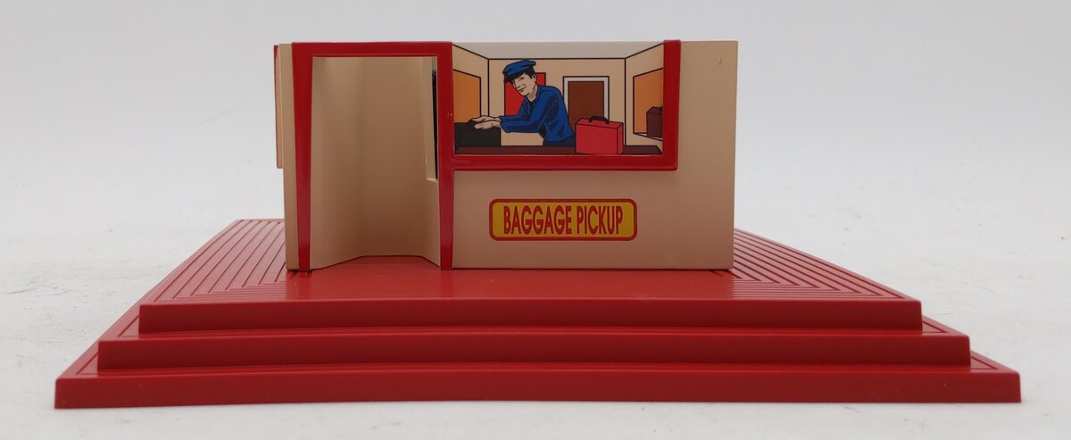 Lionel 6-12962 O Gauge Passenger Service Center with Operating Whistle LN/Box