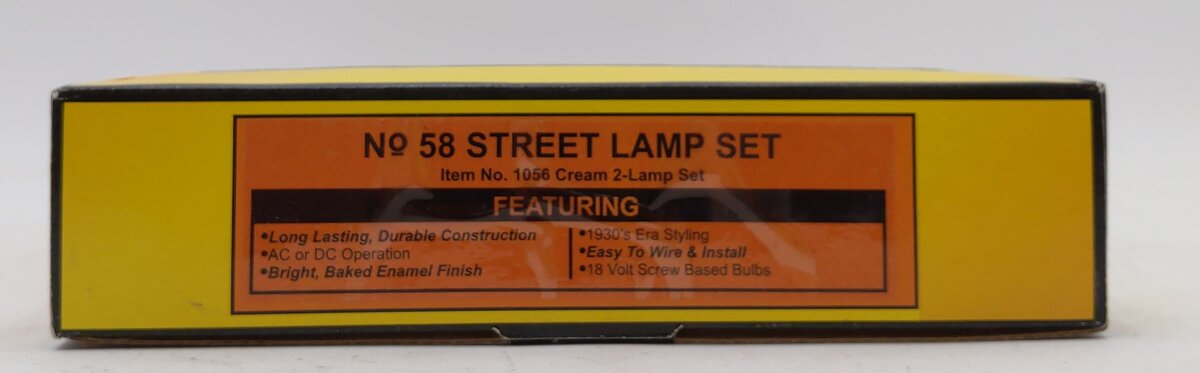 MTH 1056 #58 O Scale Cream Die-Cast Street Lamp Set LN/Box