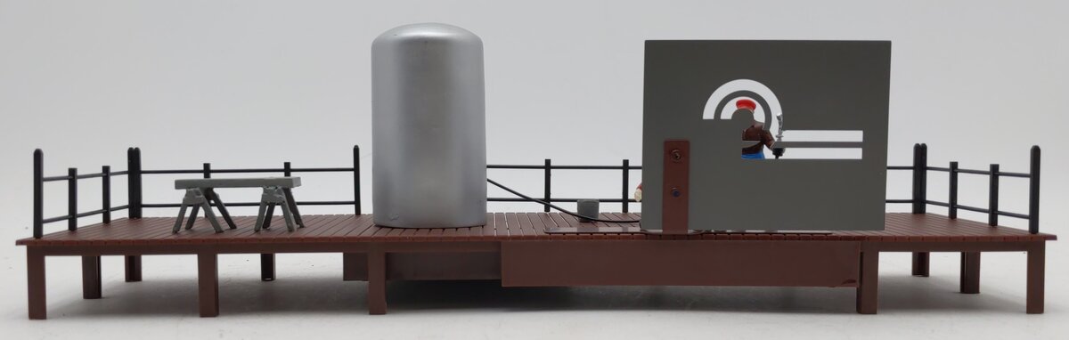 K-Line K-42406 O Conrail Railroad Paint Shop with Boxcar
