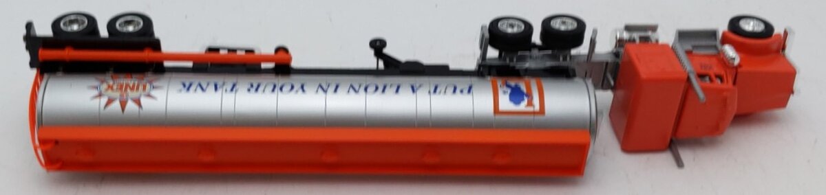 Lionel 6-12991 O Gauge Linex Gas Tractor Trailer Truck LN/Box
