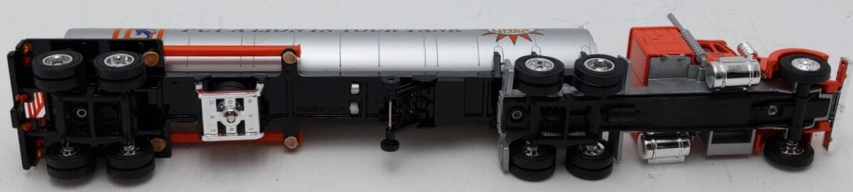 Lionel 6-12991 O Gauge Linex Gas Tractor Trailer Truck LN/Box