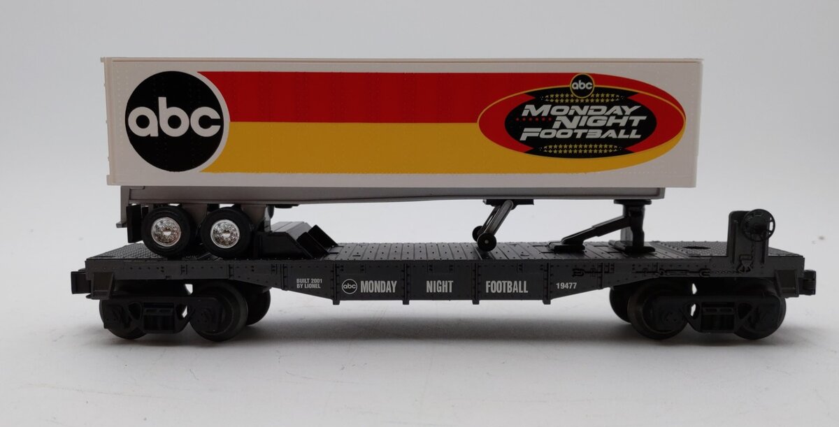 Lionel 6-19477 O Gauge Monday Night Football Flatcar w/Trailer