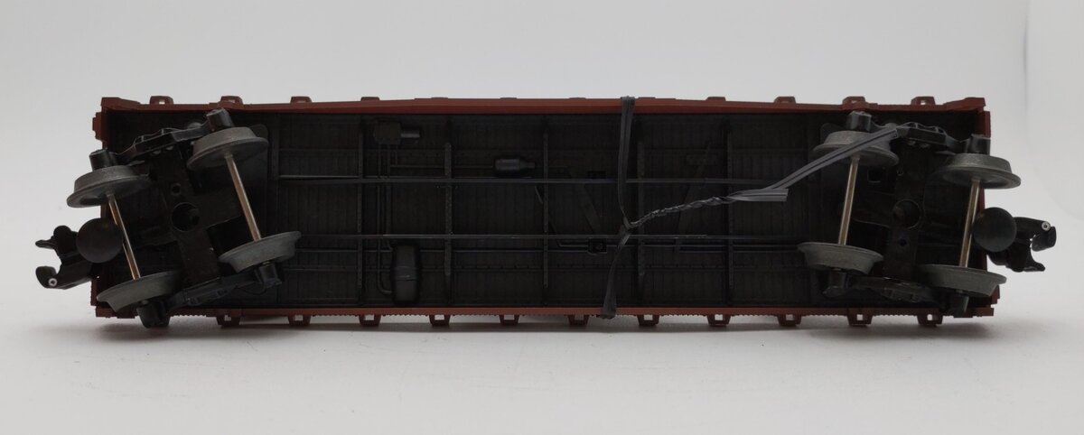 Lionel 6-17518 O Gauge Pennsylvania Flatcar with 2 Corgi Mack AEC Trucks #9823 LN/Box