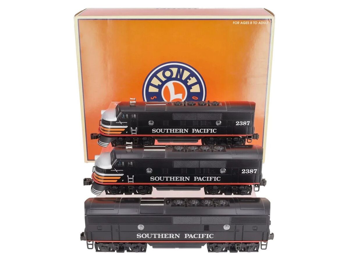 Lionel 6-38197 O Gauge Southern Pacific F-3 ABA Diesel Locomotive Set #2387 MT/Box