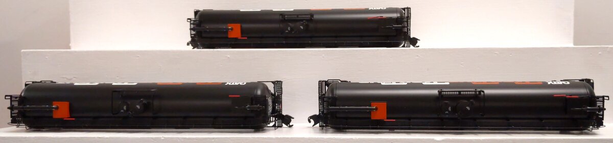 Lionel 6-17933 GATX Tank Train Intermediate (Set of 3) LN/Box