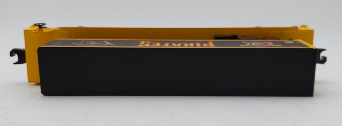 MTH 30-76216 MLB Pittsburgh Pirates Flatcar w/Trailer