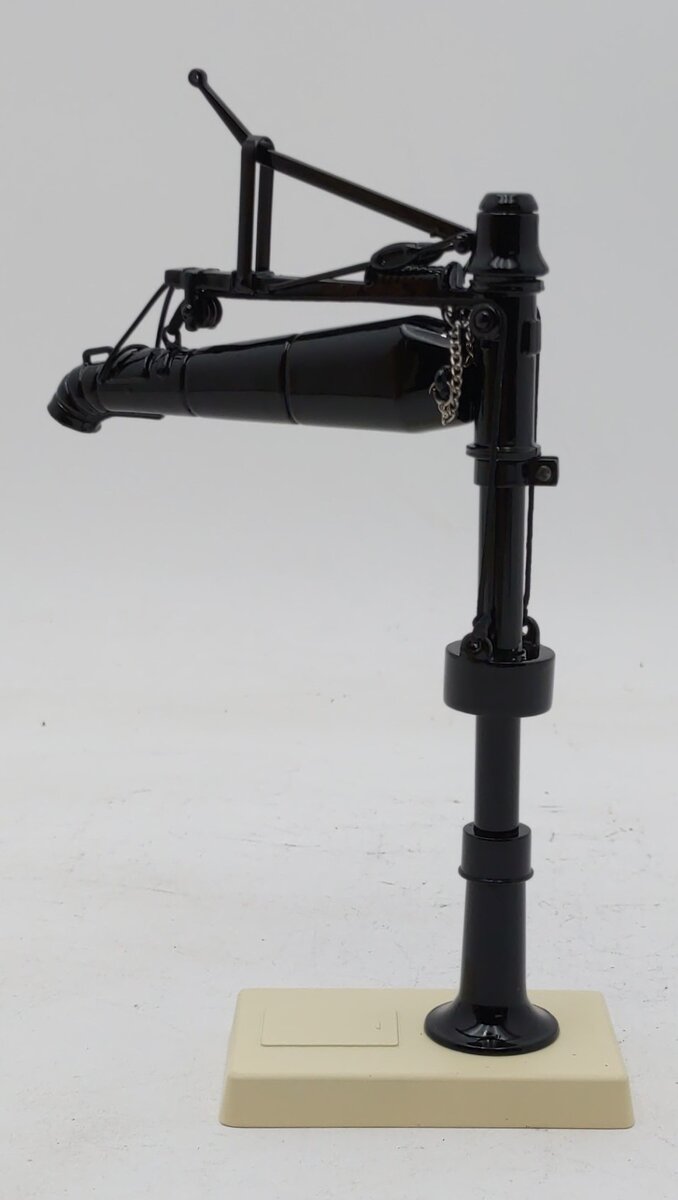 MTH 30-11007 O Scale Diecast Adjustable Black & Cream Water Column LN