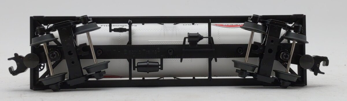MTH 30-7367 O Gauge Iron City 3-Dome Tank Car NIB