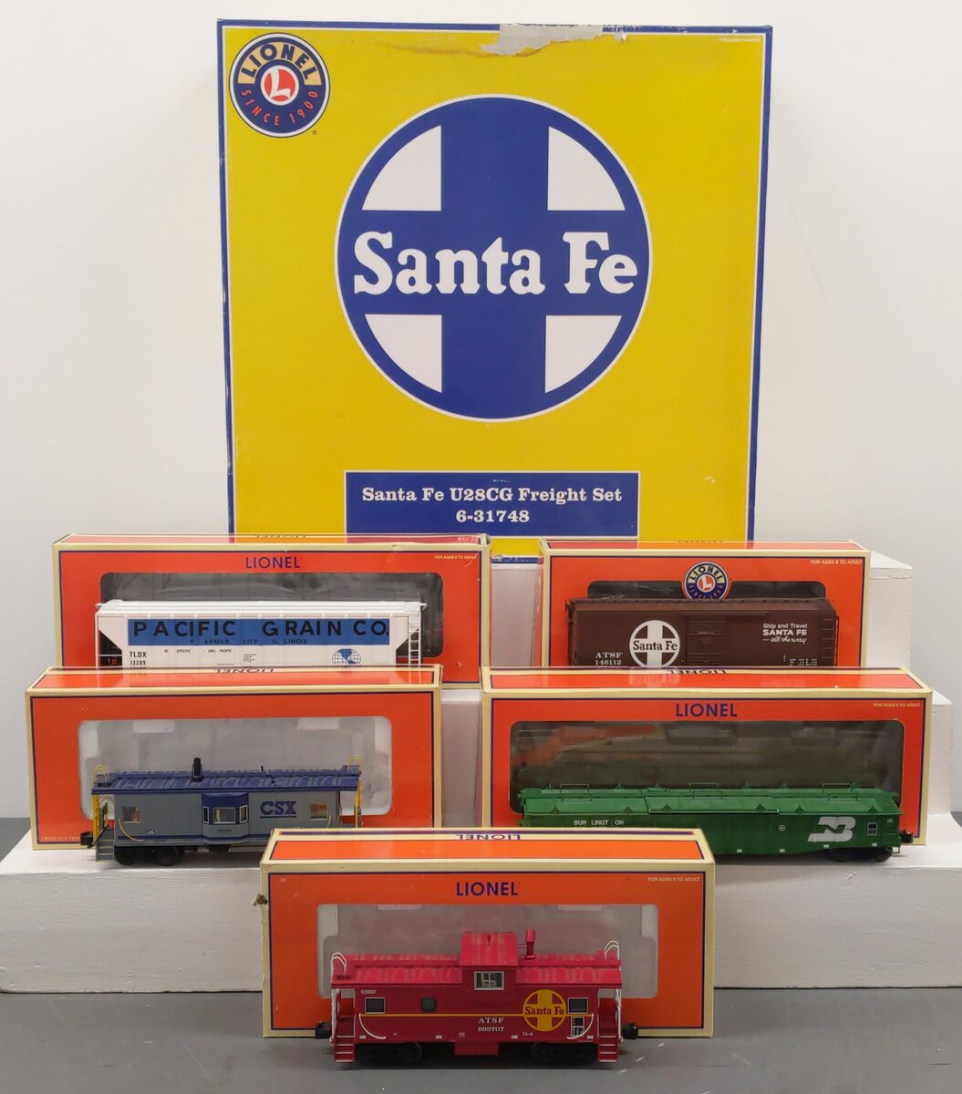 Lionel 6-31748 Santa Fe U28CG O Gauge Diesel Freight Train Set EX/Box