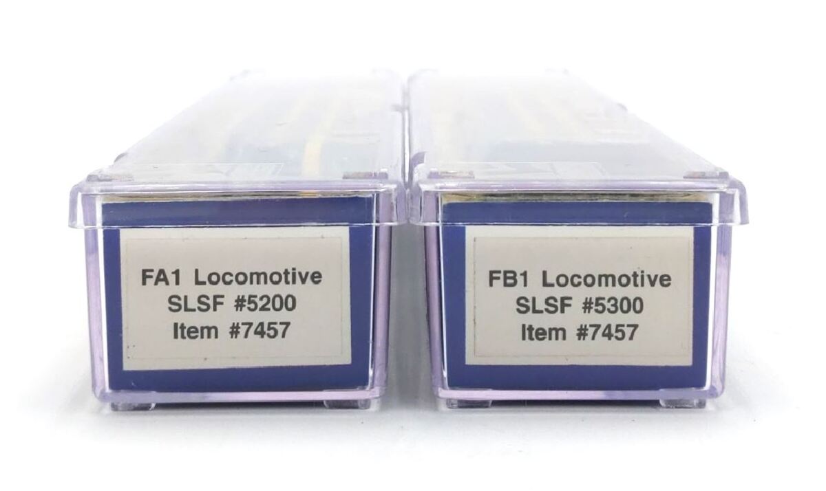 Life Like 7457 N SLSF Frisco FA-1/FB-1 Diesel Locomotive #5200/5300