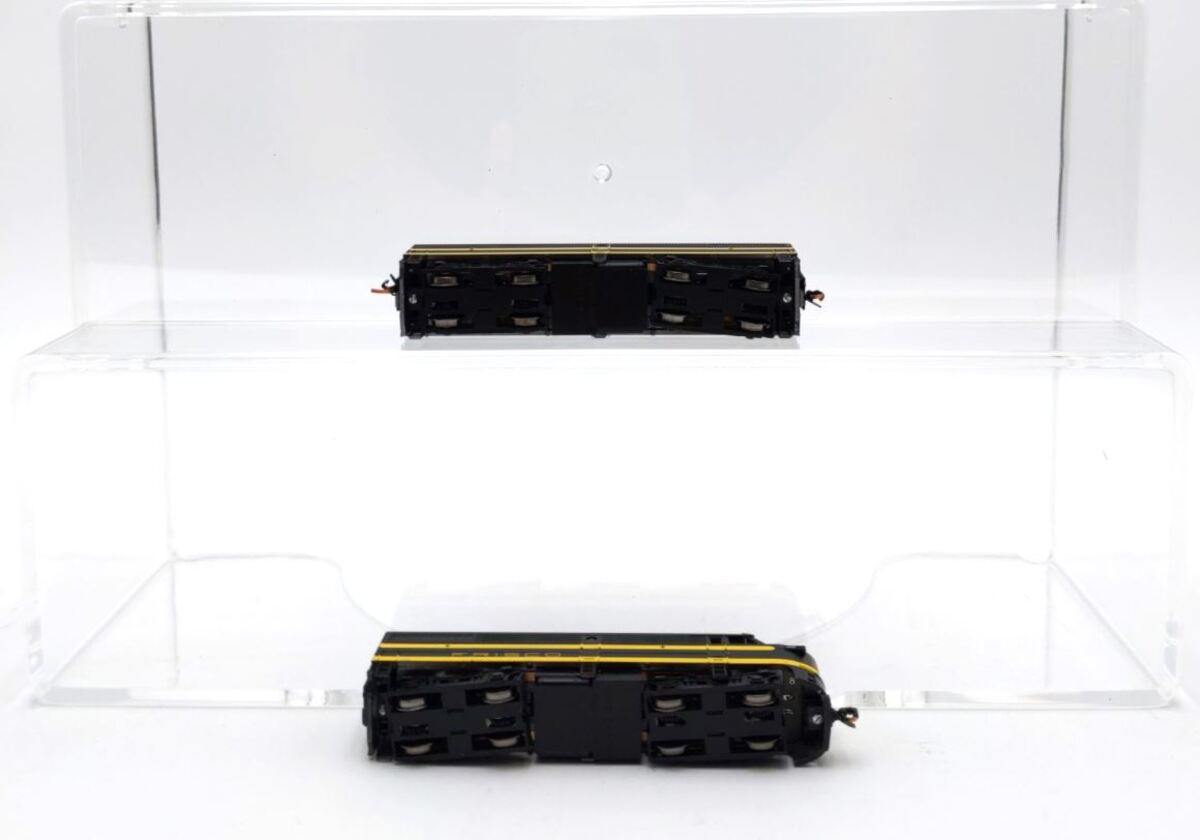 Life Like 7457 N SLSF Frisco FA-1/FB-1 Diesel Locomotive #5200/5300
