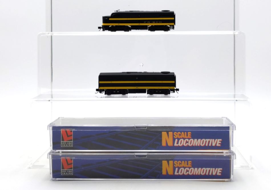 Life Like 7457 N SLSF Frisco FA-1/FB-1 Diesel Locomotive #5200/5300