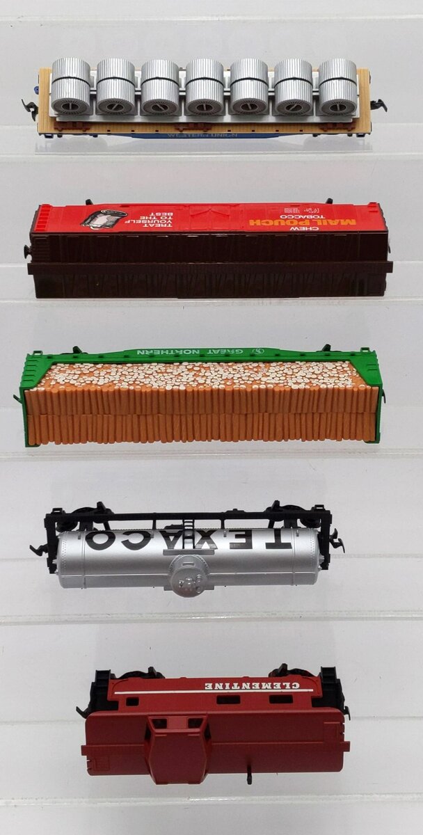 Tyco 315A/334-B/374-A/327-50/335-B HO Scale Assorted Freight Cars [5] EX/Box