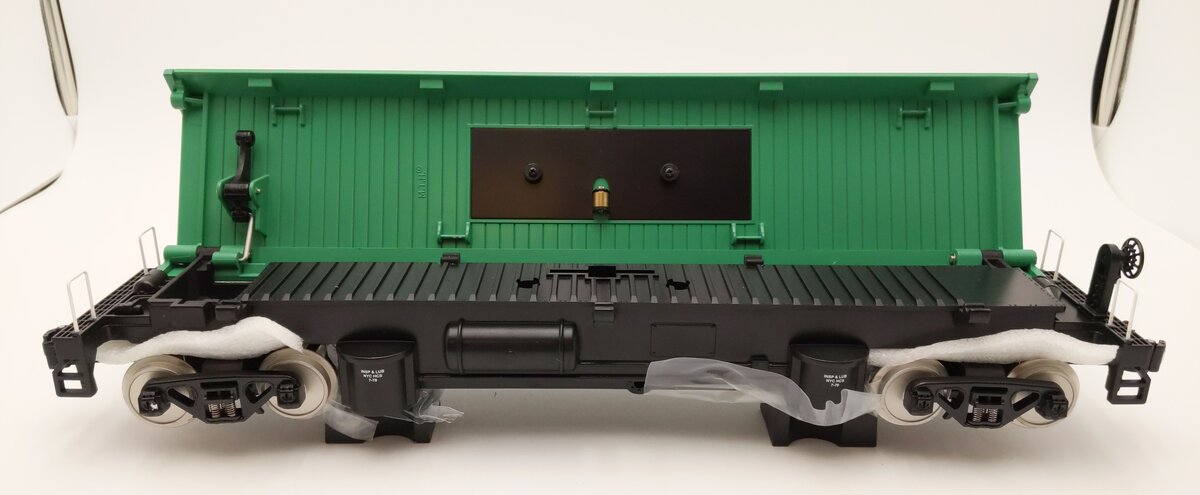 MTH 70-79015 G New York Central G Scale Operating Dump Car