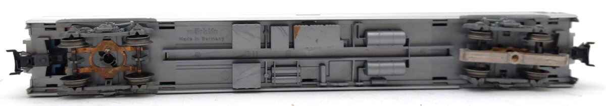 Marklin 43601 HO Scale California Zephyr Silver Aspen Passenger Car EX/Box
