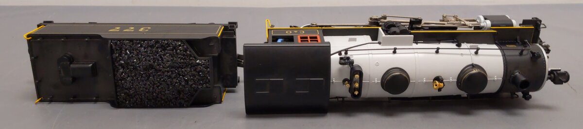 Lionel 6-11156 O Gauge C&O 4-6-0 Ten-Wheeler Steam Locomotive & Tender #377 LN/Box