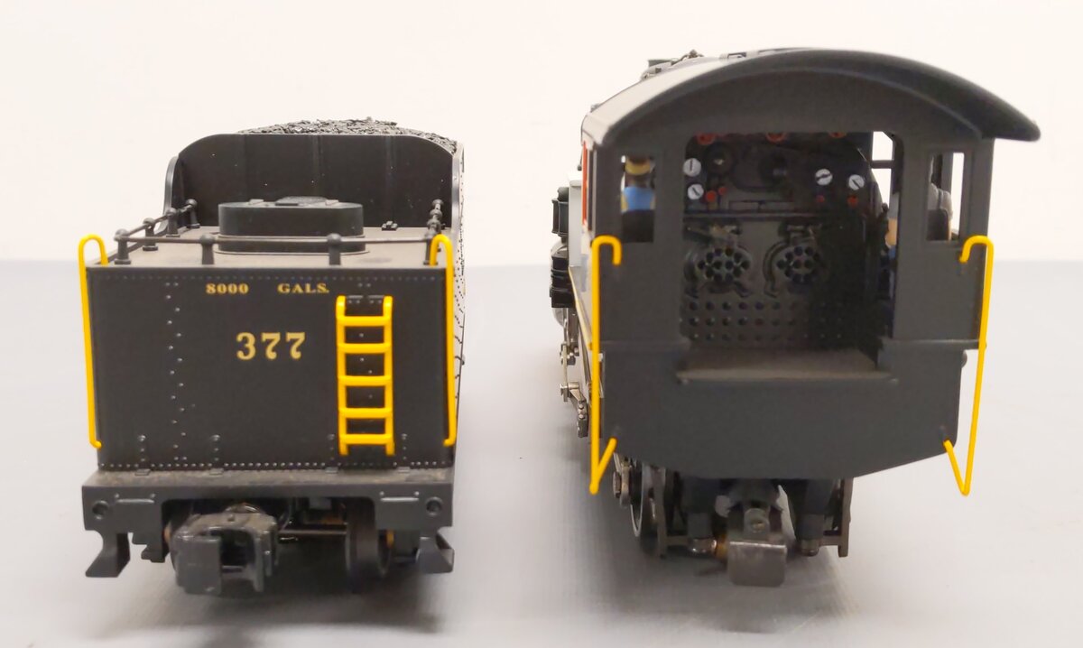 Lionel 6-11156 O Gauge C&O 4-6-0 Ten-Wheeler Steam Locomotive & Tender #377 LN/Box