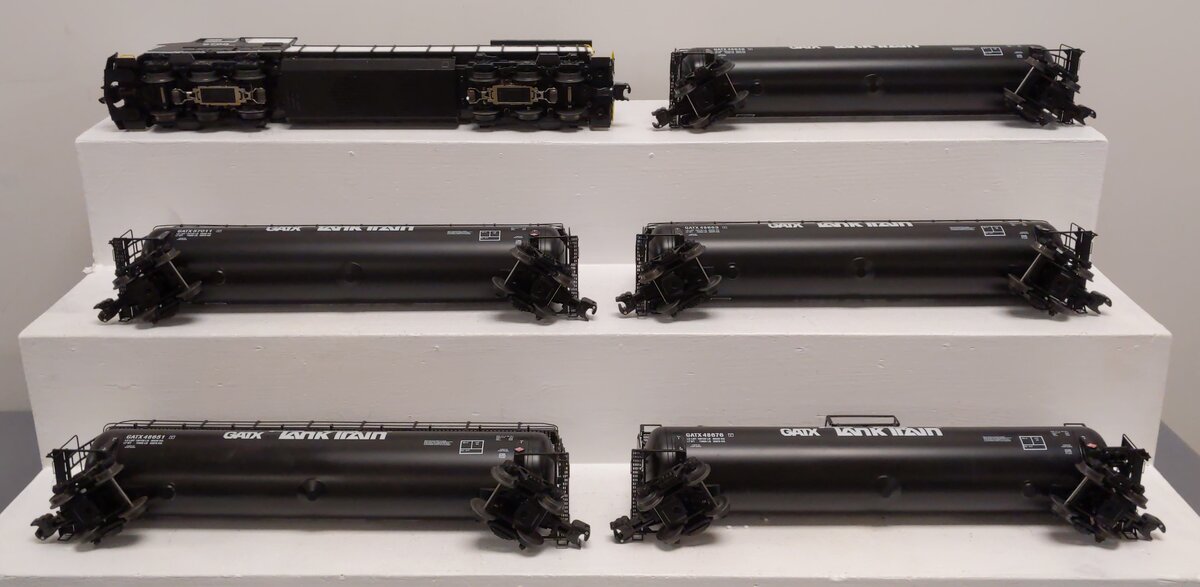 Lionel 6-31773 O Gauge Norfolk Southern Dash 9 TankTrain Diesel Train Set