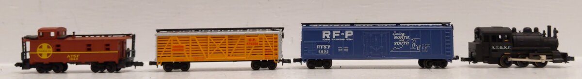 Life Like 7549  Santa Fe Little Joe N Gauge Electric Steam Train Set EX/Box