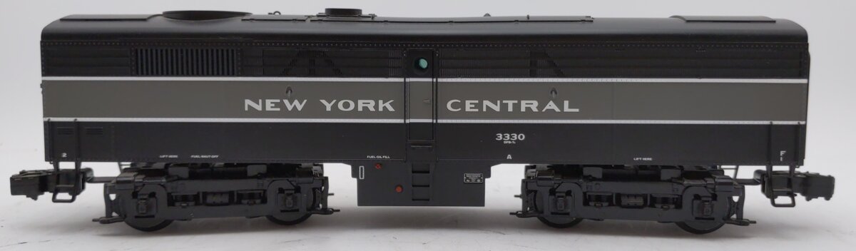Lionel 6-24547 O New York Central Non-Powered FB-2 Diesel Locomotive #3330 MT/Box