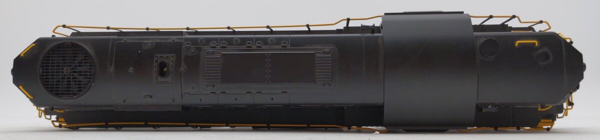 Lionel 6-18598 O Gauge New York Central RS-11 Diesel Locomotive w/TMCC #8010 LN/Box