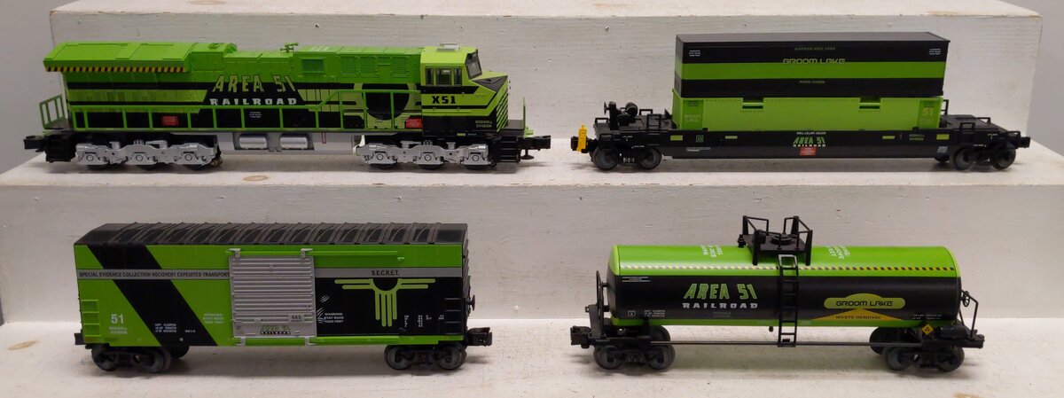 Lionel 2023050 Area 51 LionChief O Gauge Diesel Train Set with Bluetooth EX/Box