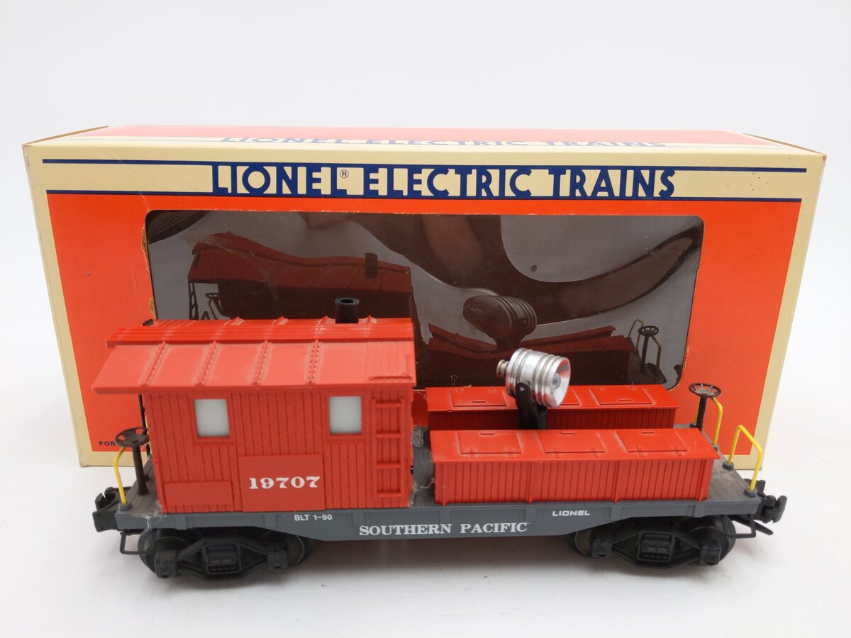 Lionel 6-19707 O Gauge Southern Pacific Searchlight Work Caboose #19707 EX/Box