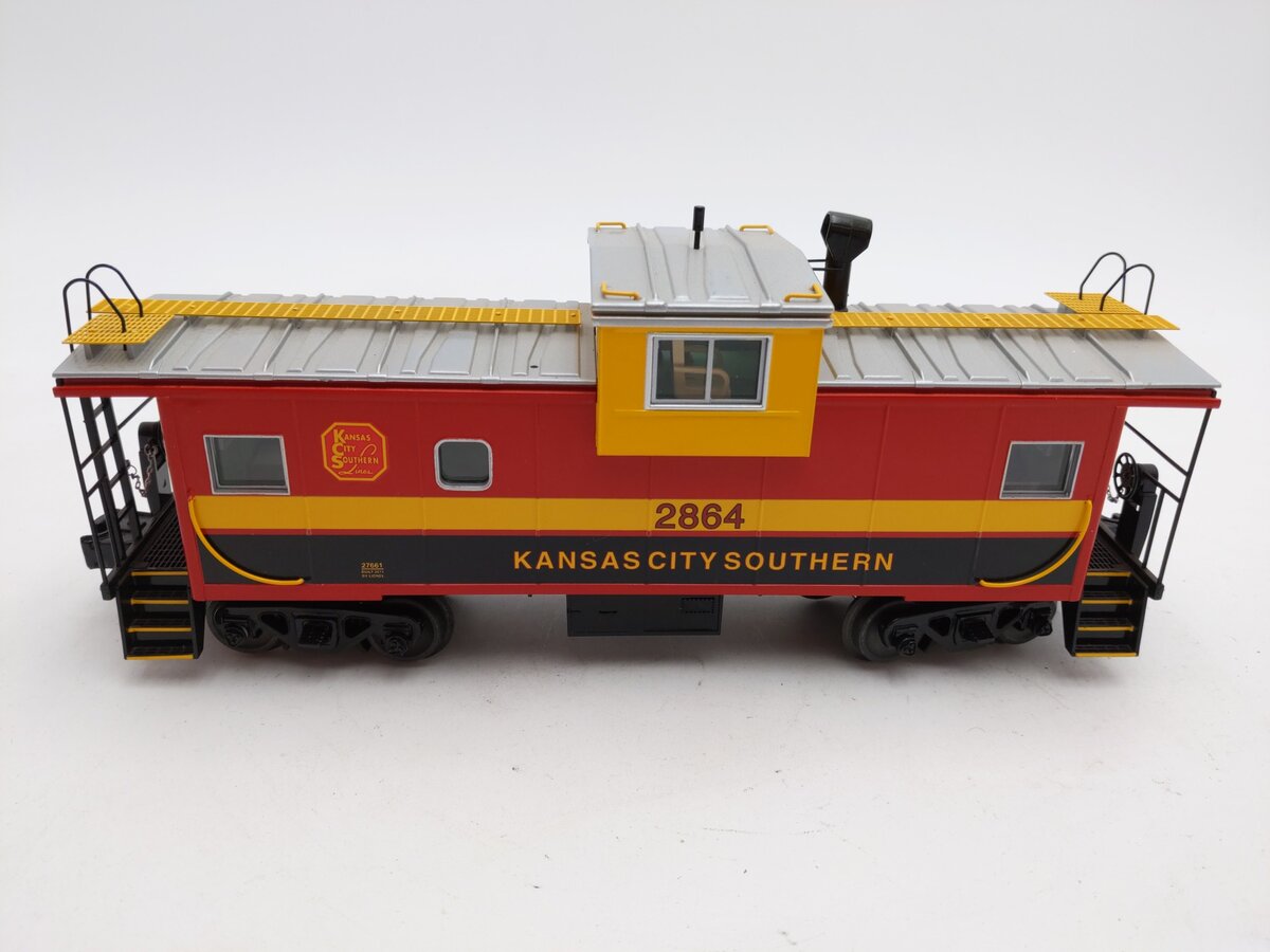 Lionel 6-27661 Kansas City Southern Extended Vision Caboose w/ Smoke & Light