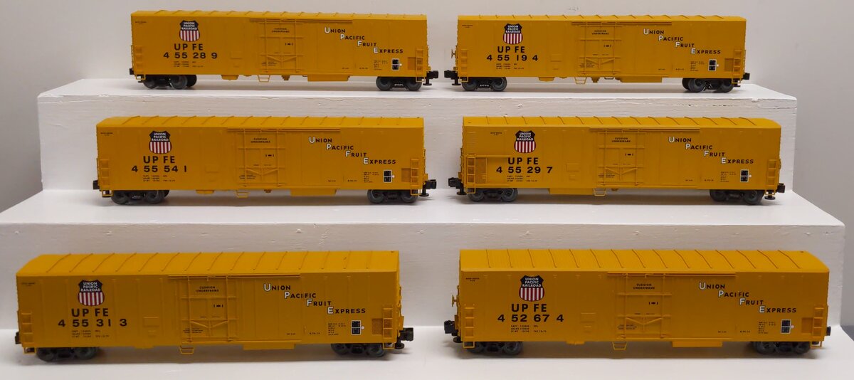 Lionel 3-17190 O Union Pacific Fruit Express 57' Mechanical Reefer (Set of 6)
