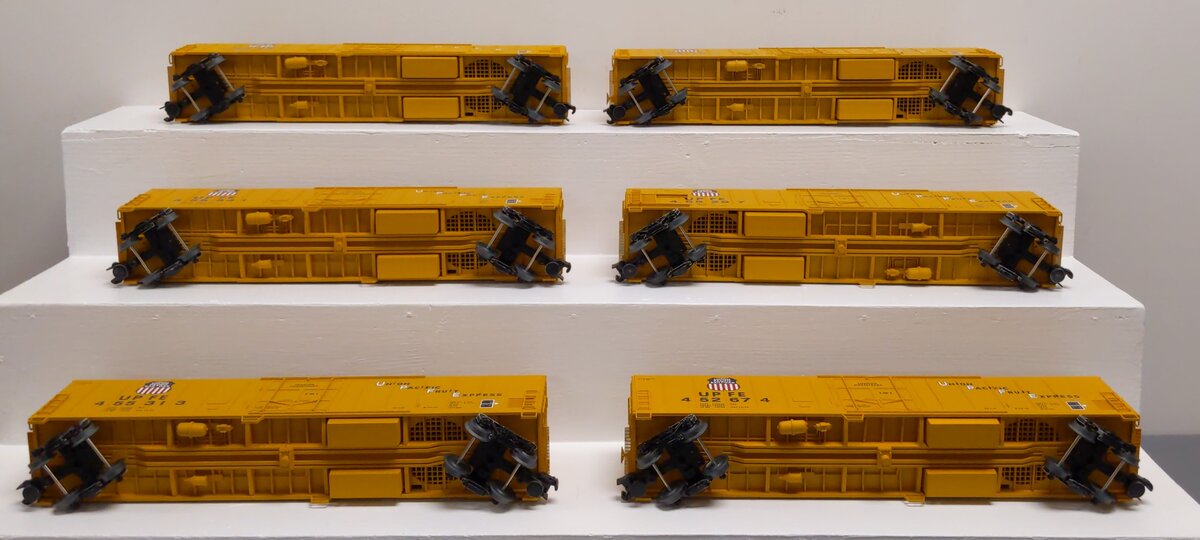 Lionel 3-17190 O Union Pacific Fruit Express 57' Mechanical Reefer (Set of 6)