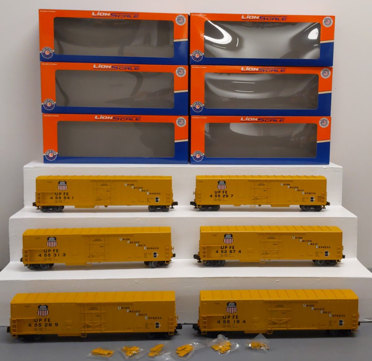 Lionel 3-17190 O Union Pacific Fruit Express 57' Mechanical Reefer (Set of 6)
