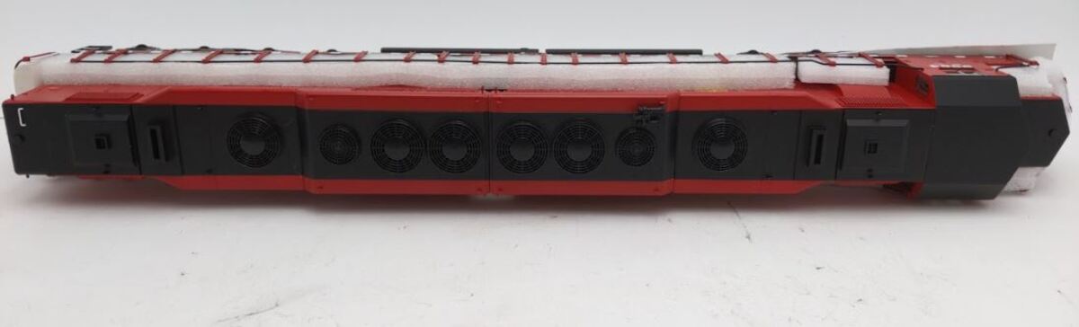 Lionel 6-38494 Canadian Pacific Legacy DD35A Diesel Locomotive #9864