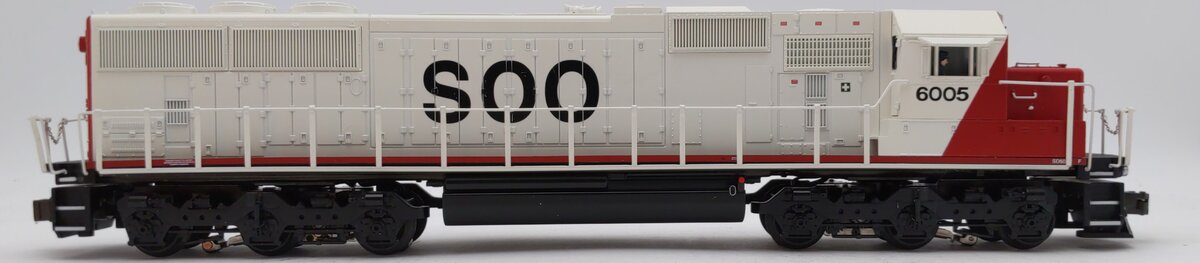 Lionel 6-28359 Soo Line SD60 Diesel Locomotive #6005