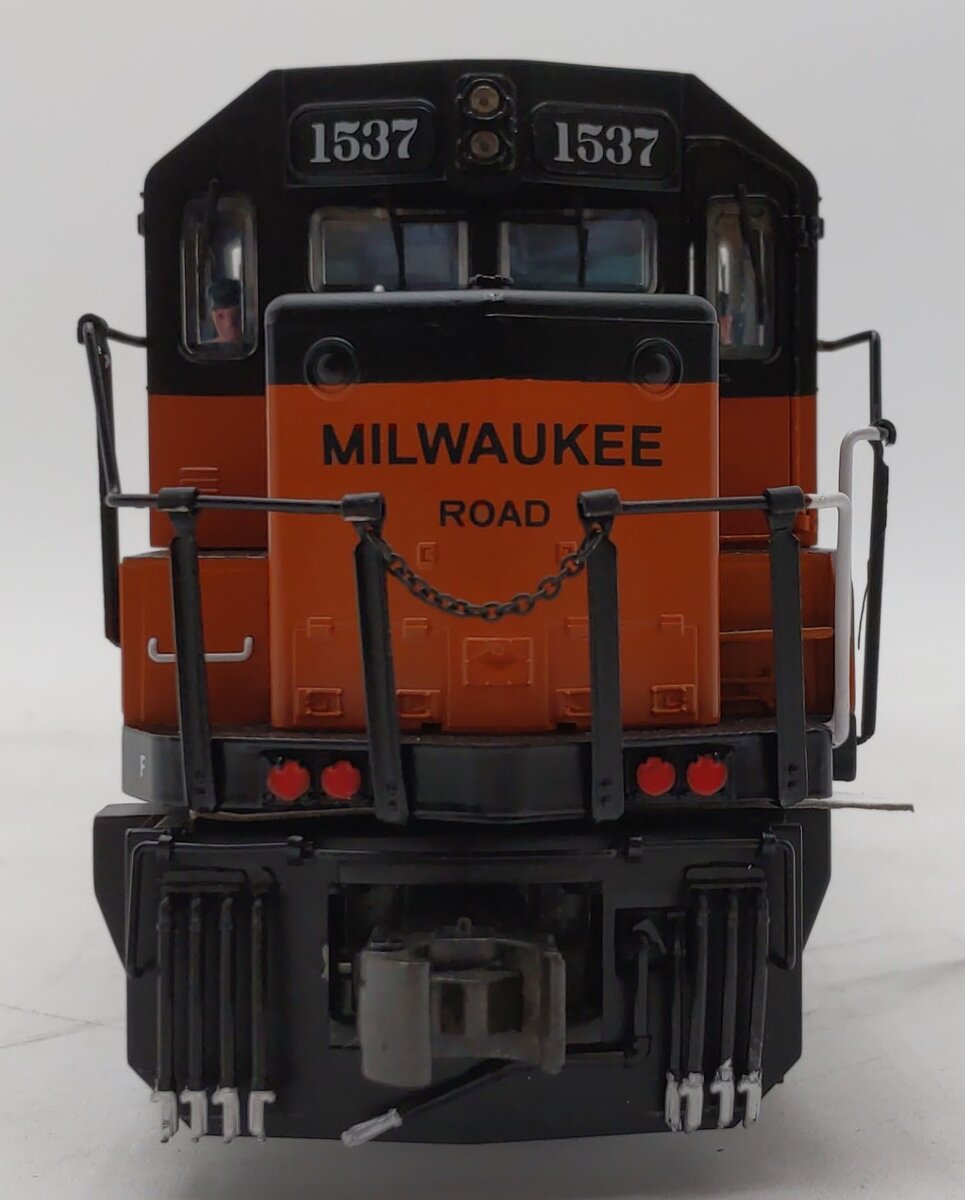 Lionel 6-34651 Milwaukee Road DD35A Non-Powered Diesel Locomotive #1537
