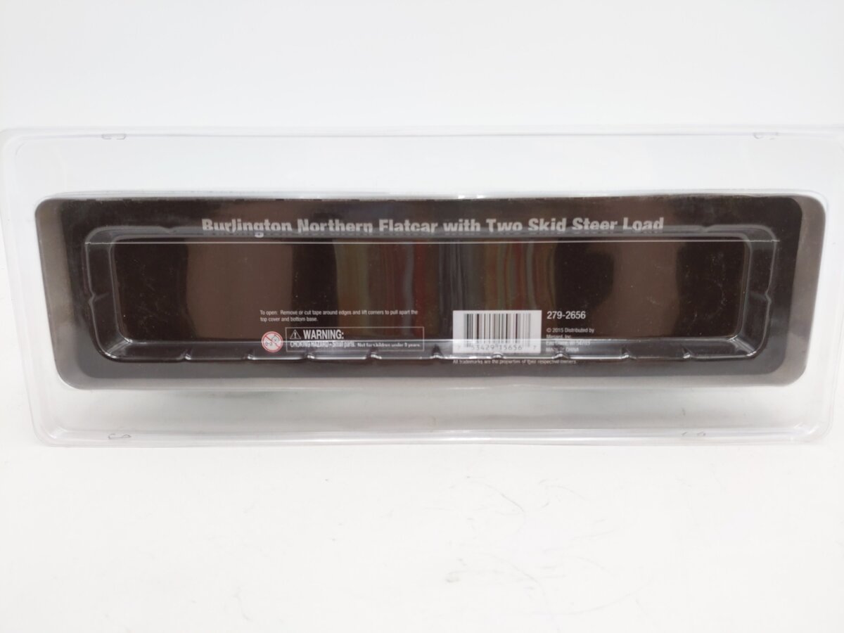 Menards 279-2656 O Burlington Northern Flatcar w/2 Master-Skids MT/Box